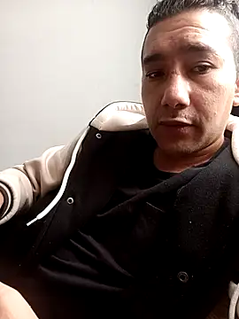Snapshot of misterioso258 chatting on April 2026 01:17:01 PM misterioso258 online show from April 2026 01:17:01 PM