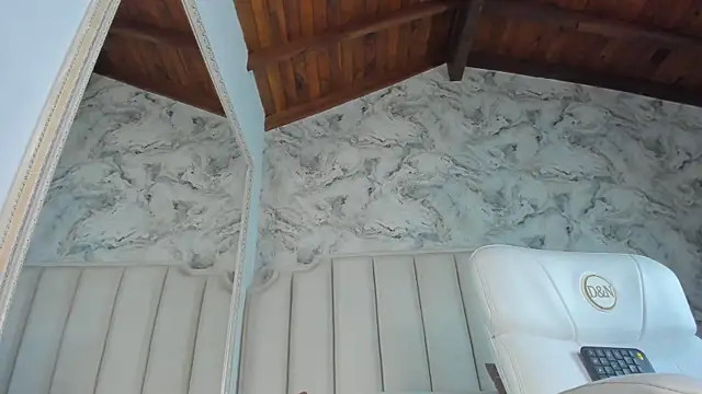 Pamela Moreno  online show from April 2026 10:31:02 PM