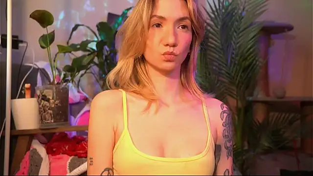 Snapshot of Arianna_Richi chatting on March 2026 06:19:02 AM Arianna Richi online show from March 2026 06:19:02 AM