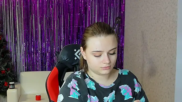 Seductive She Wolf online show from February 2025 07:23:02 PM