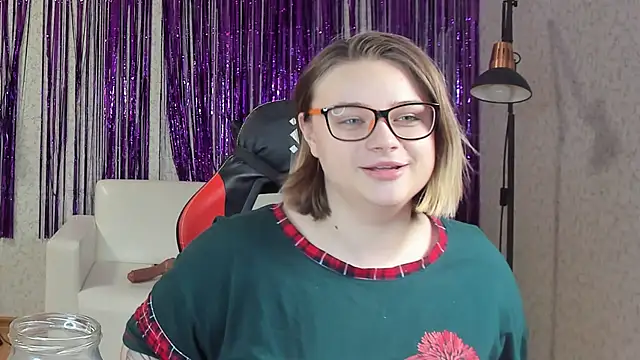 Seductive She Wolf online show from February 2025 07:30:02 PM