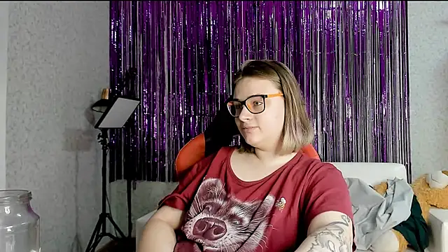 Seductive She Wolf online show from March 2025 03:23:02 AM