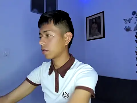 Snapshot of horny_pair chatting on April 2026 08:40:01 PM horny pair online show from April 2026 08:40:01 PM