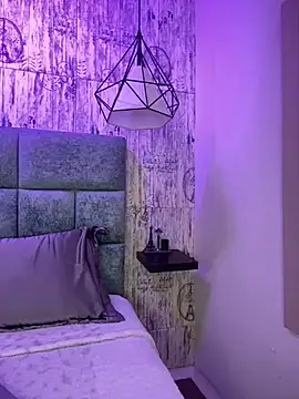 Snapshot of AbyThompson chatting on February 2025 08:31:02 PM AbyThompson online show from February 2025 08:31:02 PM