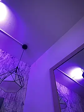 Snapshot of AbyThompson chatting on March 2025 10:44:01 PM AbyThompson online show from March 2025 10:44:01 PM