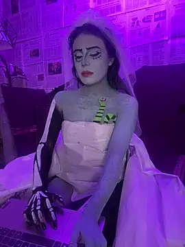 Snapshot of AbyThompson chatting on October 2025 08:31:01 PM AbyThompson online show from October 2025 08:31:01 PM