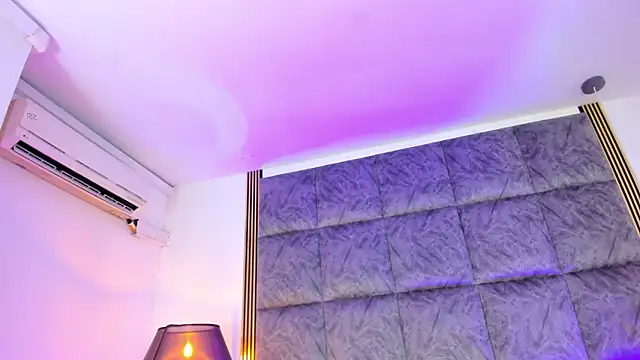 LaurenRodriiguez online show from October 2025 12:52:02 PM