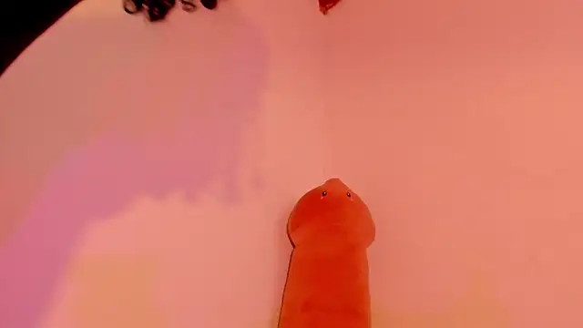 HarleyRedd online show from February 2025 12:57:02 PM