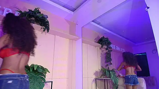 ashley lemus online show from January 2025 12:41:02 PM