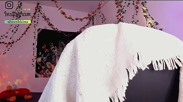 Snapshot of somejgirl chatting on January 2025 07:21:01 PM somejgirl online show from January 2025 07:21:01 PM