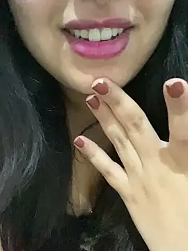 yassminsexy22 online show from January 2025 01:21:02 PM