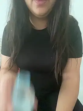 yassminsexy22 online show from November 2025 11:43:02 AM