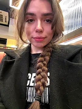 Snapshot of pantyless chatting on September 2025 08:14:01 PM pantyless online show from September 2025 08:14:01 PM