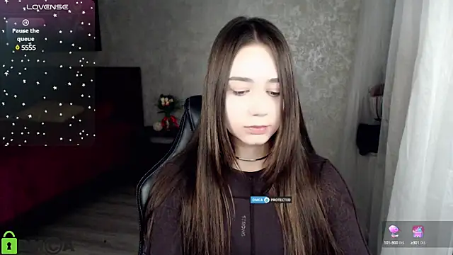 Snapshot of Mary_Moonlight chatting on December 2024 05:32:01 PM Mary Moonlight online show from December 2024 05:32:01 PM