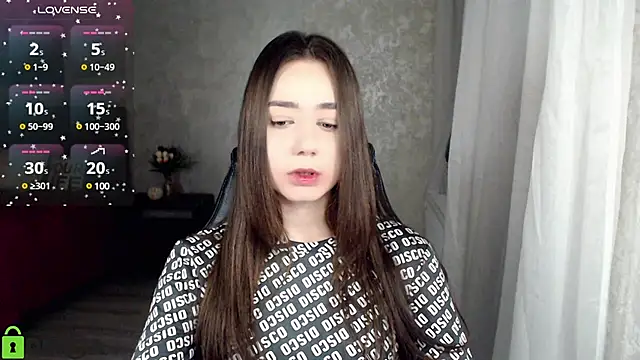 Snapshot of Mary_Moonlight chatting on January 2025 05:18:02 PM Mary Moonlight online show from January 2025 05:18:02 PM