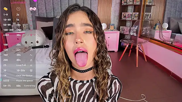 MarianaSnake online show from March 2025 08:03:02 PM