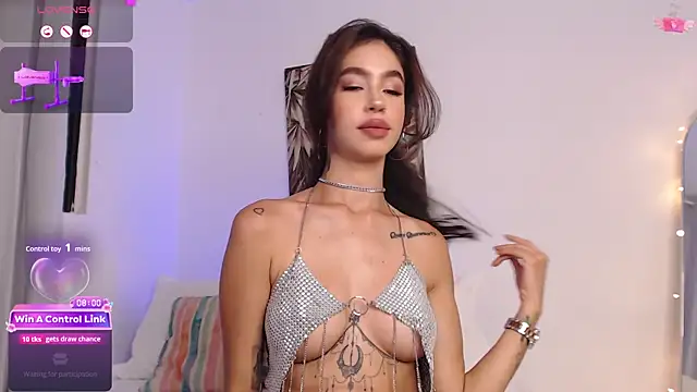 MarianaSnake online show from April 2026 01:33:01 AM