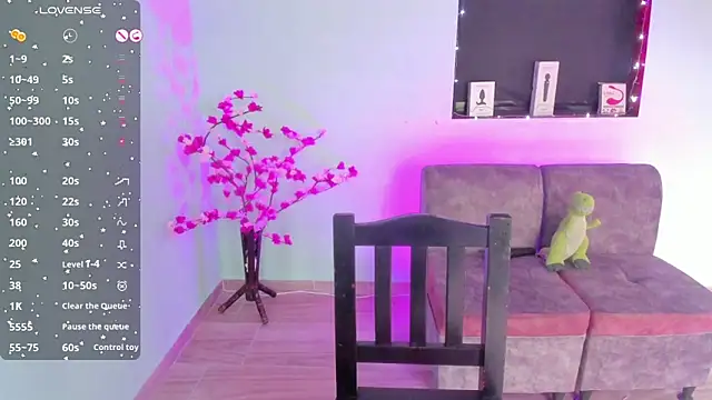 CamilaHarperr  online show from November 2025 01:00:01 PM