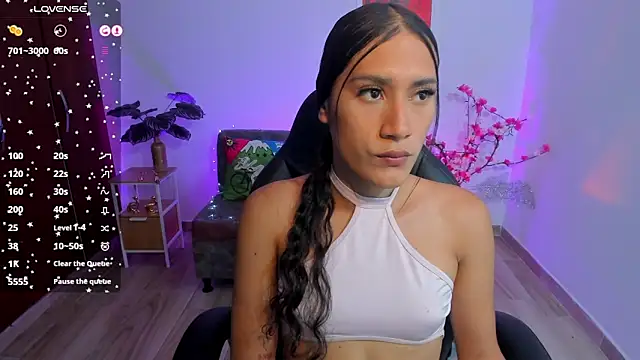 Snapshot of CamilaHarperr_ chatting on May 2026 09:54:01 PM CamilaHarperr online show from May 2026 09:54:01 PM