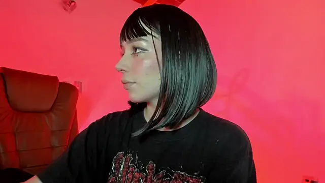 Snapshot of sweeet_peach chatting on December 2025 07:16:02 AM sweeet peach online show from December 2025 07:16:02 AM