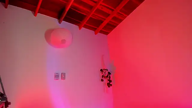 Snapshot of sweeet_peach chatting on January 2026 04:58:02 AM sweeet peach online show from January 2026 04:58:02 AM