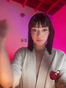 Snapshot of sweeet_peach chatting on April 2026 03:44:02 AM sweeet peach online show from April 2026 03:44:02 AM