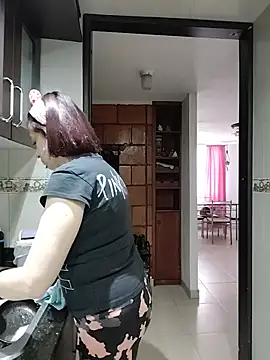 catalinamommyx online show from July 2026 06:56:02 PM