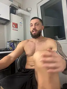 Snapshot of LoveIsBlind_ chatting on October 2025 02:42:02 AM LoveIsBlind online show from October 2025 02:42:02 AM