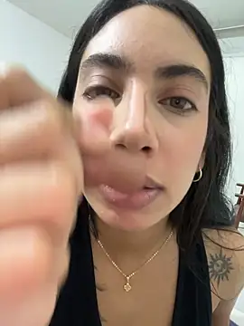 Snapshot of Heratemporal chatting on March 2026 01:26:01 PM Heratemporal online show from March 2026 01:26:01 PM