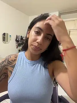 Snapshot of Heratemporal chatting on March 2026 01:05:02 PM Heratemporal online show from March 2026 01:05:02 PM