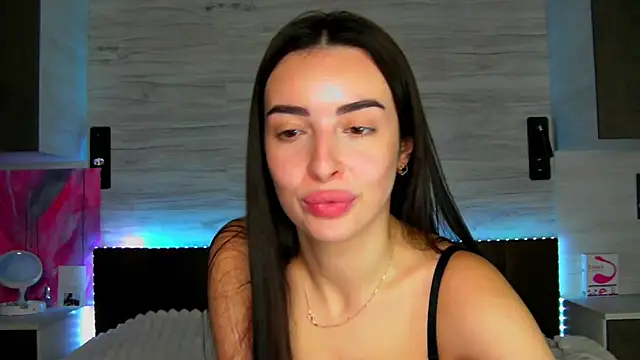 Snapshot of Chris_Brunnet chatting on December 2024 04:06:01 PM Chris Brunnet online show from December 2024 04:06:01 PM