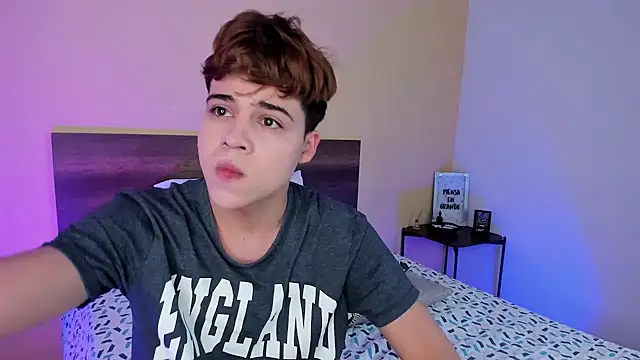 justinbiler online show from January 2025 12:39:02 PM