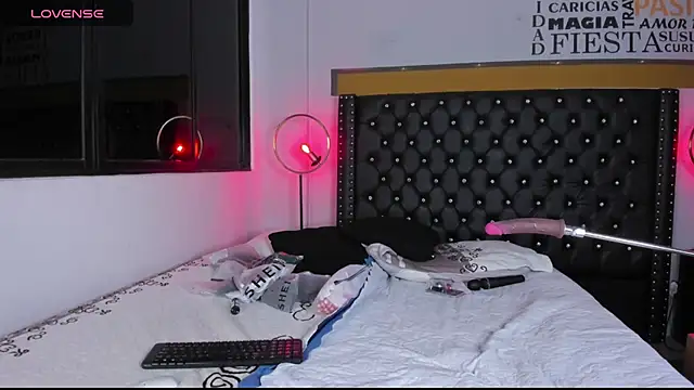 MADISSONLOVE  online show from September 2025 03:40:02 AM