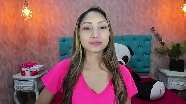 Snapshot of MadelineDoll chatting on September 2025 01:13:02 PM MadelineDoll online show from September 2025 01:13:02 PM