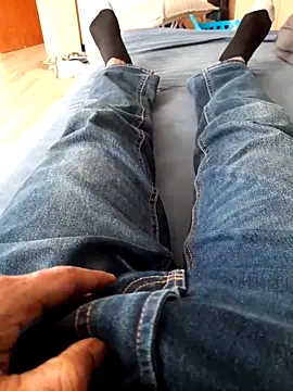 Snapshot of Big_Dick_22_in_Room chatting on March 2025 02:37:02 PM Big Dick 22 in Room online show from March 2025 02:37:02 PM