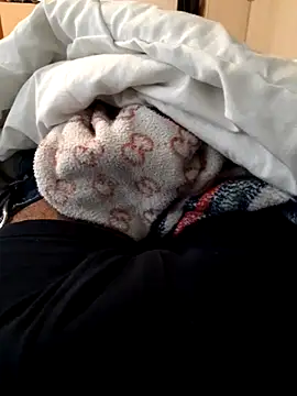 Snapshot of Big_Dick_22_in_Room chatting on October 2025 11:31:02 AM Big Dick 22 in Room online show from October 2025 11:31:02 AM