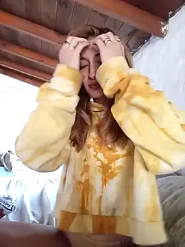 Snapshot of Viudanegraa chatting on April 2026 12:54:01 PM Viudanegraa online show from April 2026 12:54:01 PM