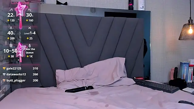 CAMILAGRAY online show from March 2025 03:47:02 PM