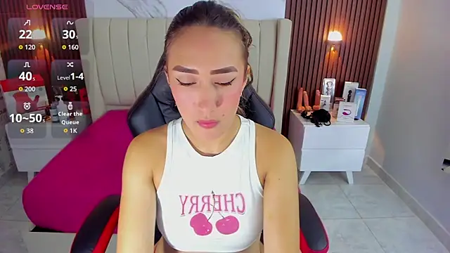 CAMILAGRAY online show from October 2025 12:51:01 PM