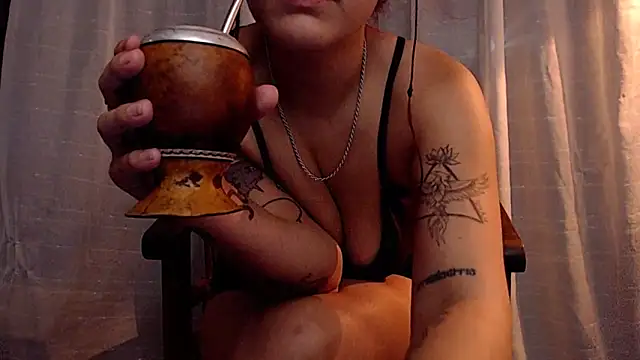 SusiDream online show from November 2025 12:13:02 AM