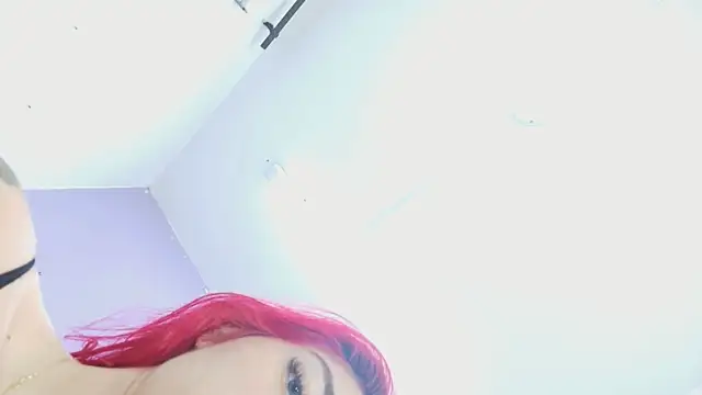 veronica sinner  online show from February 2025 12:00:02 PM