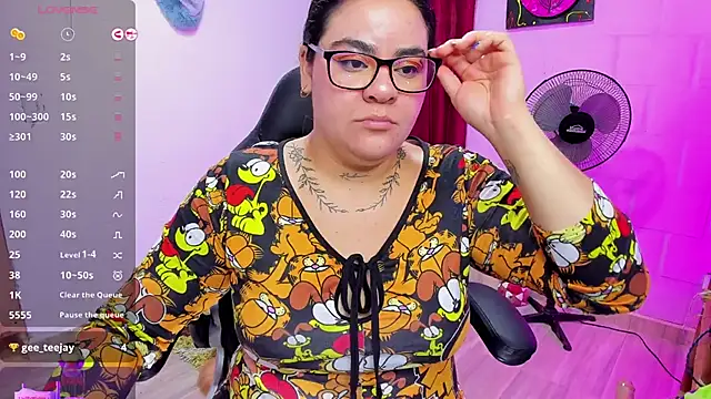 Sharon hils online show from December 2024 01:33:02 PM