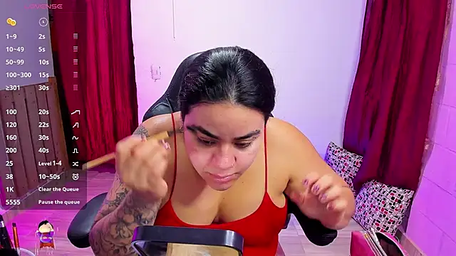 Sharon hils online show from December 2024 01:52:02 PM