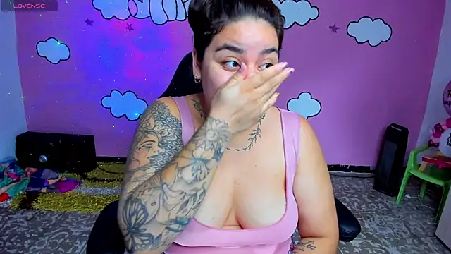 Sharon hils online show from April 2026 01:12:02 PM