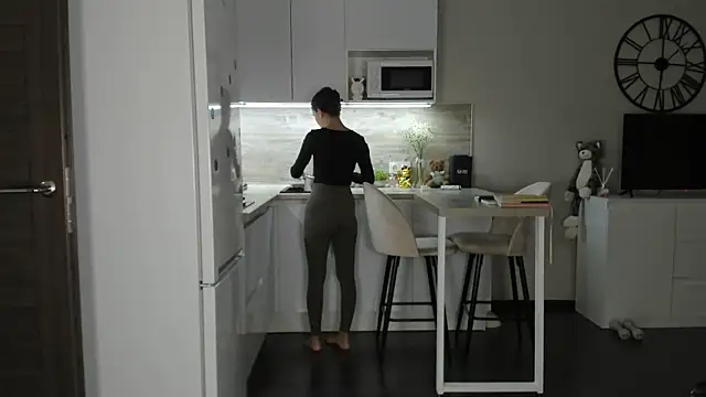 nilliluv online show from February 2026 02:52:02 AM