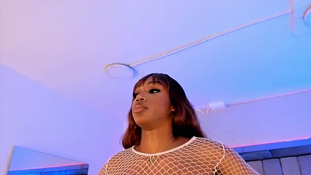 ChaynnaCooper online show from February 2025 06:20:01 PM