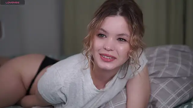 Milana15 online show from January 2025 07:00:01 AM