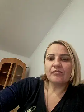 Malichkaanna30 online show from January 2025 10:28:02 AM