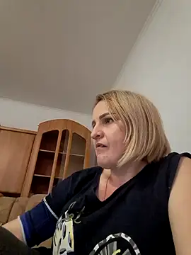 Malichkaanna30 online show from January 2025 09:57:02 AM