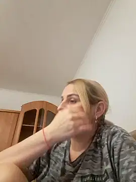 Malichkaanna30 online show from January 2025 05:49:02 PM